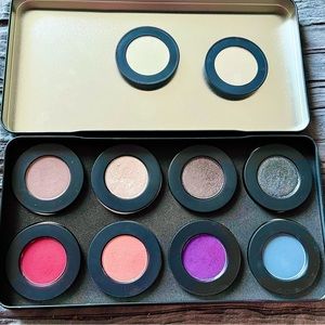 Melt Cosmetic Eyeshadow stacks Gun metal & Love sick